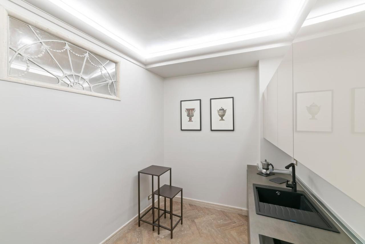 Bmga L Viapaola43 Palace 로마 외부 사진